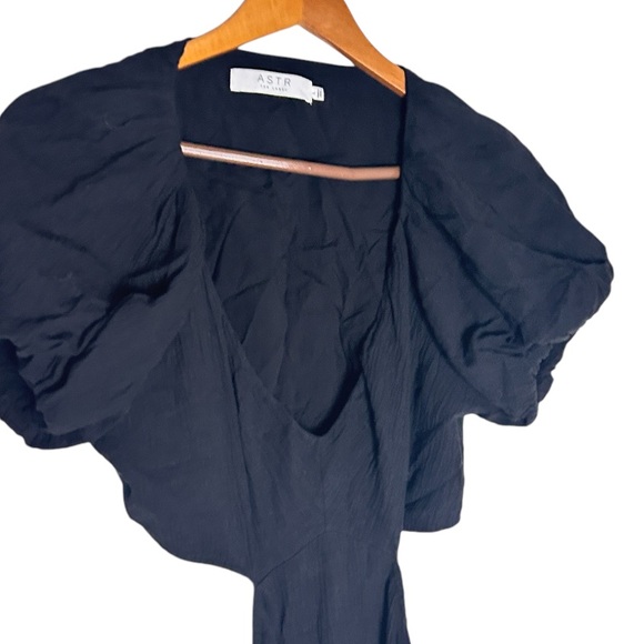 ASTR Puff Sleeve Cutout Gauze Midi Sundress In Black Size L So Cute Linen Blend - Picture 4 of 7